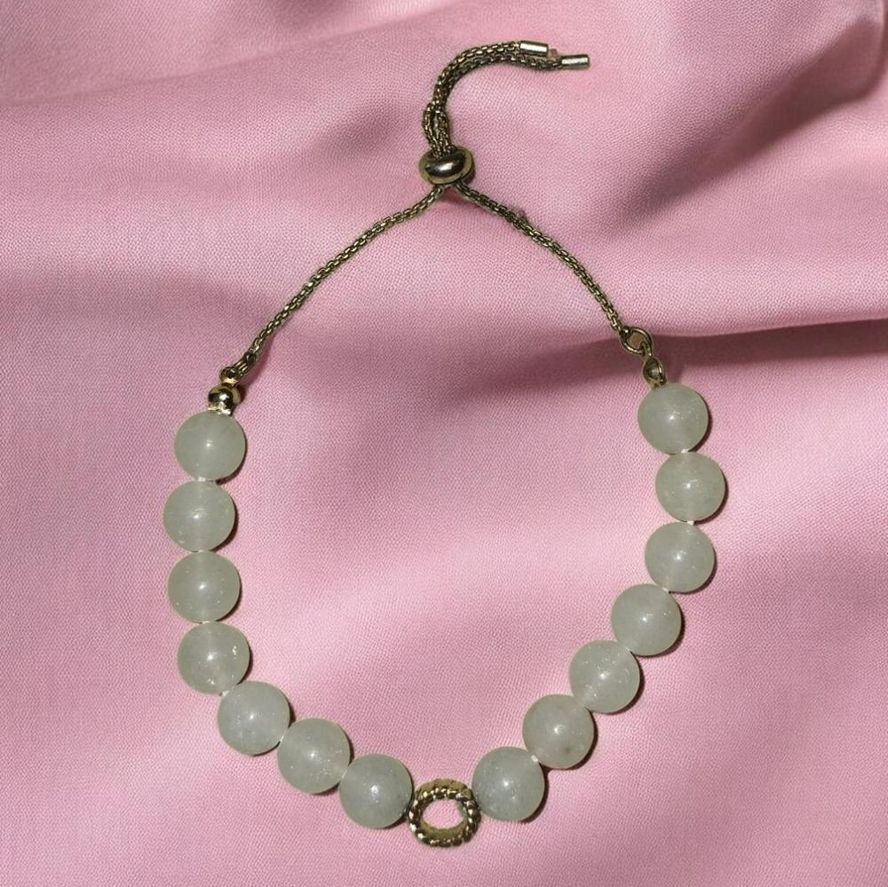 White Jade Beaded Bracelet